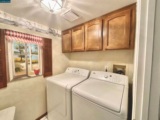 Interior, Utility Closets, Washer