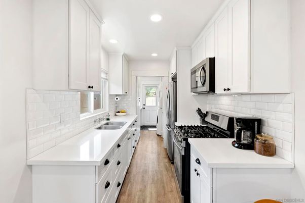 Interior, Kitchen, Recessed Lighting, Wood Texture Flooring