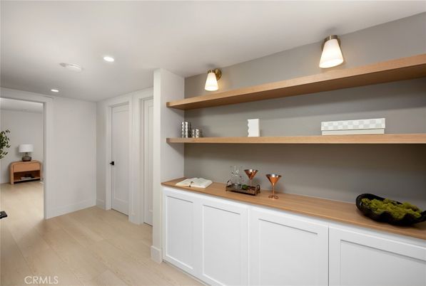 Interior, Recessed Lighting, Wood Texture Flooring