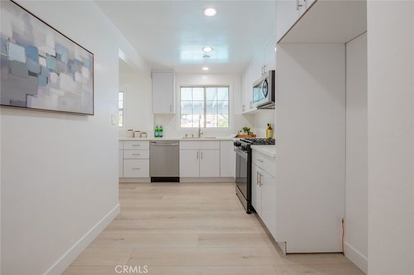 Interior, Kitchen, Recessed Lighting, Wood Texture Flooring