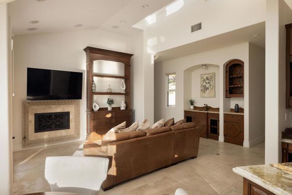 Fireplace, Interior, Living room, Recessed Lighting