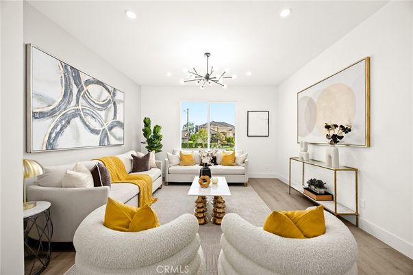 Interior, Living room, Pendant Lights, Recessed Lighting, Wood Texture Flooring