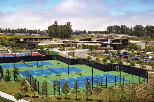 Exterior, Tennis Courts