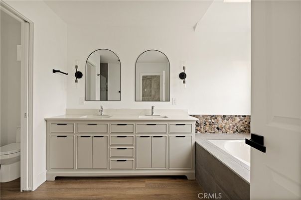 Bathroom, Dual Sink Vanities, Interior, Wood Texture Flooring