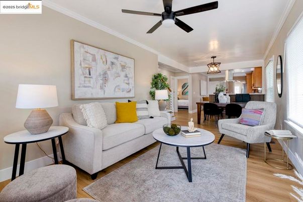 Dining room, Interior, Living room, Recessed Lighting, Wood Texture Flooring