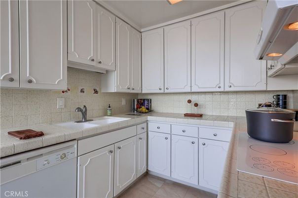 Interior, Kitchen, Tile Countertops