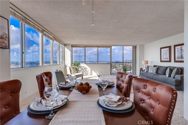 Dining room, Interior, Living room, Water