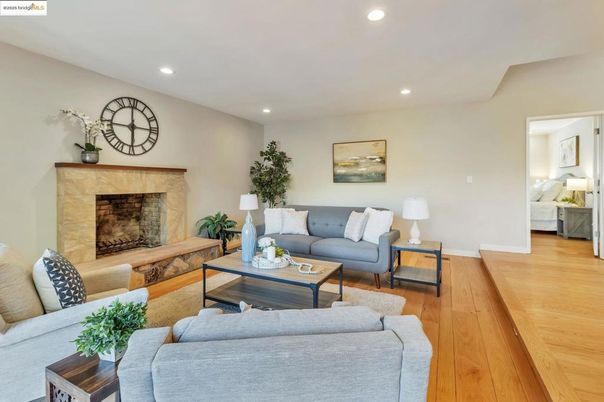 Fireplace, Interior, Living room, Recessed Lighting, Wood Texture Flooring