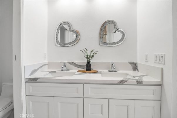 Bathroom, Dual Sink Vanities, Interior