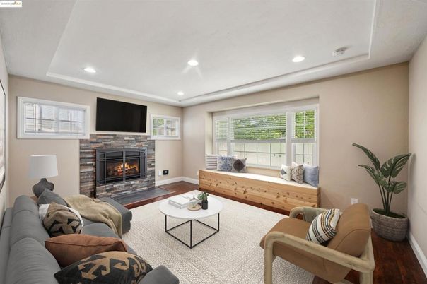 Fireplace, Interior, Living room, Recessed Lighting