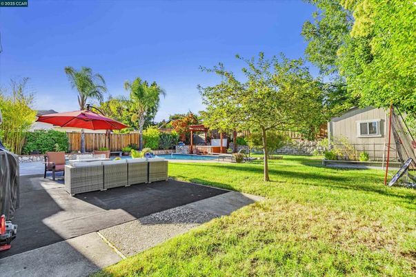 Backyard, Exterior, Playground