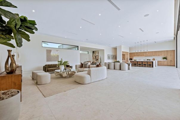Interior, Kitchen, Living room, Pendant Lights, Recessed Lighting