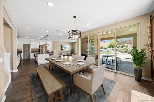 Dining room, Interior, Kitchen, Pendant Lights, Recessed Lighting, Wood Texture Flooring