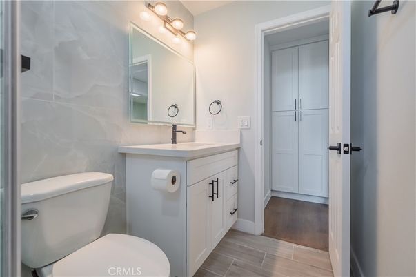 Bathroom, Interior, Wood Texture Flooring