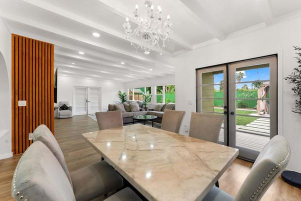 Chandelier, Dining room, Interior, Living room, Recessed Lighting, Wood Texture Flooring