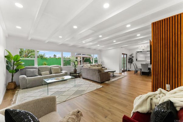 Dining room, Interior, Living room, Recessed Lighting, Wood Texture Flooring