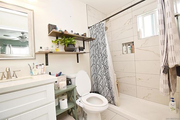 Bathroom, Interior, Marble Walls