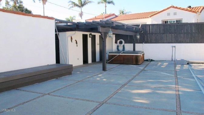 Exterior, Hot Tub