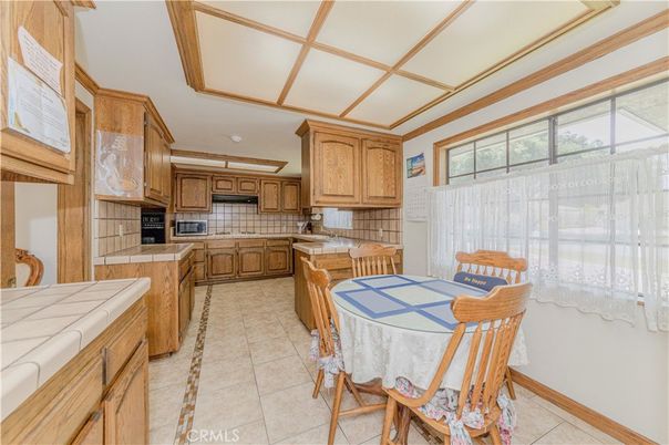 Dining room, Interior, Kitchen, Tile Countertops