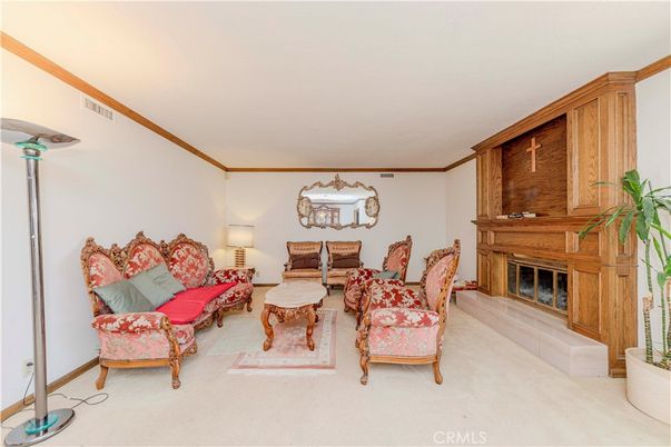 Fireplace, Interior, Living room