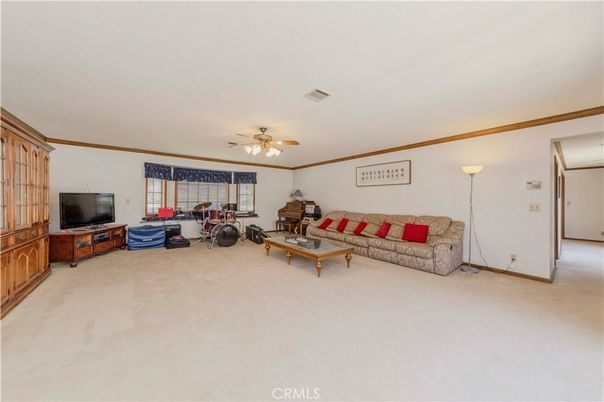 Fitness Equipment, Interior, Living room