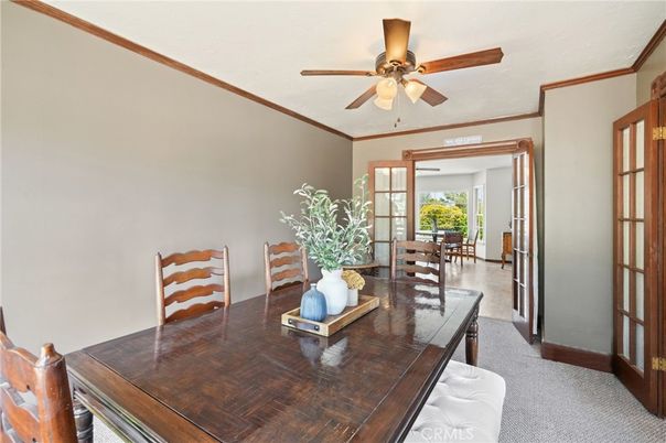 Dining room, Interior