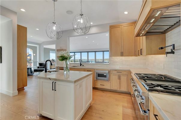 Interior, Kitchen, Pendant Lights, Recessed Lighting, Stainless Steel Appliances, Water, Wood Texture Flooring