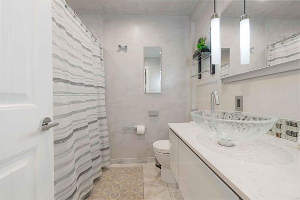Bathroom, Interior, Pendant Lights