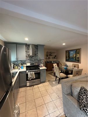 Dining room, Interior, Kitchen, Recessed Lighting, Stainless Steel Appliances