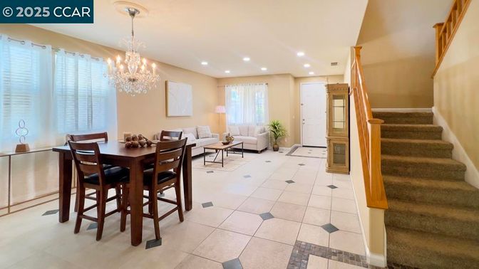 Chandelier, Dining room, Interior, Living room, Recessed Lighting