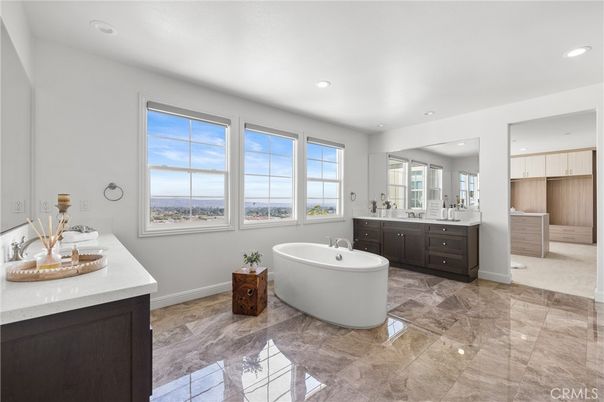 Bathroom, Dual Sink Vanities, Free Standing Baths, Interior, Recessed Lighting