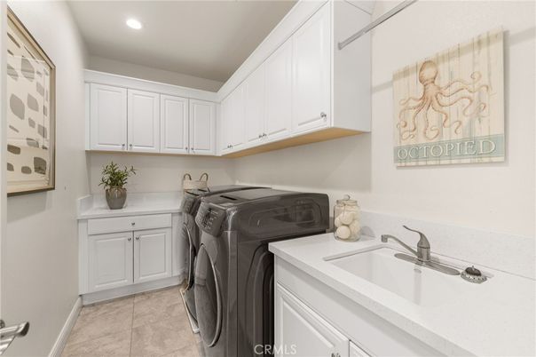 Interior, Recessed Lighting, Washer