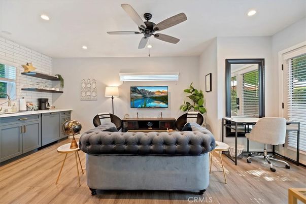 Home Office, Interior, Recessed Lighting, Wood Texture Flooring