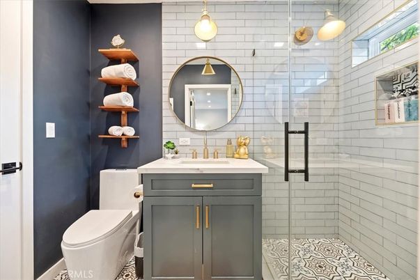 Bathroom, Glass Shower, Interior, Pendant Lights