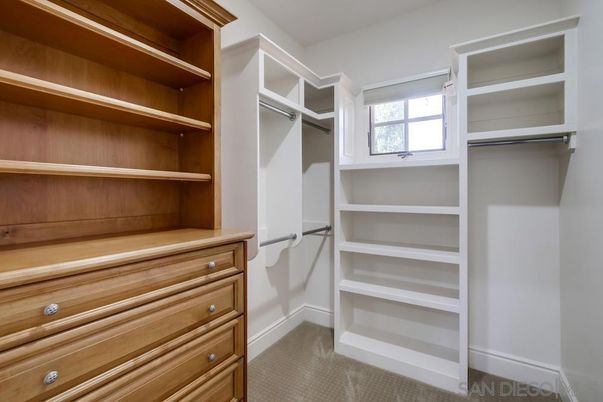 Interior, Walk-in Closets