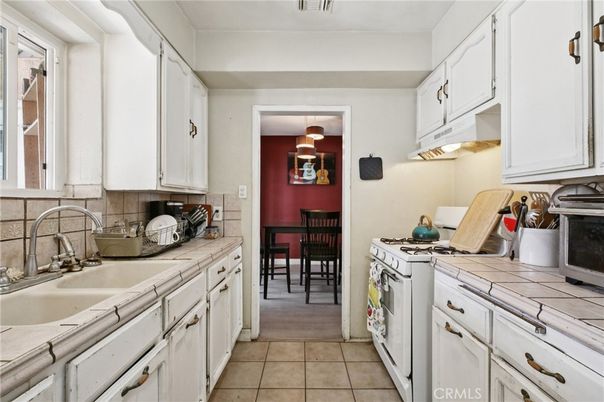 Dining room, Interior, Kitchen, Tile Countertops