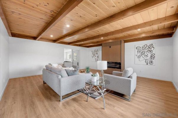 Interior, Living room, Recessed Lighting, Wooden Beams, Wooden Ceilings, Wood Texture Flooring