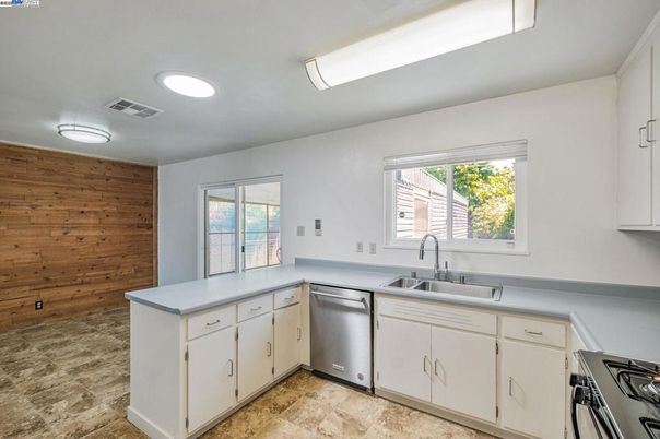 Interior, Kitchen, Recessed Lighting, Wooden Walls