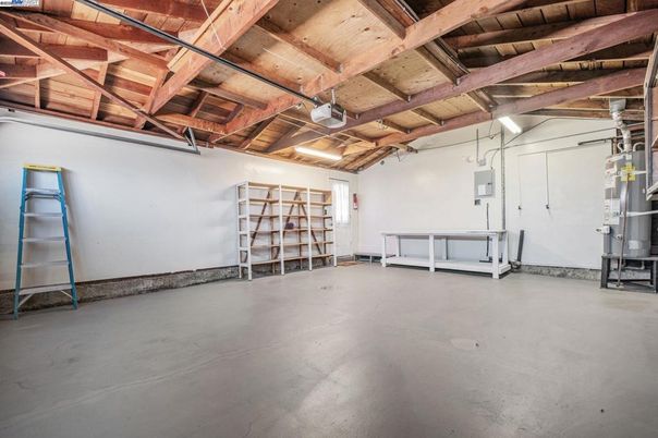 Garage, Interior, Wooden Beams, Wooden Ceilings