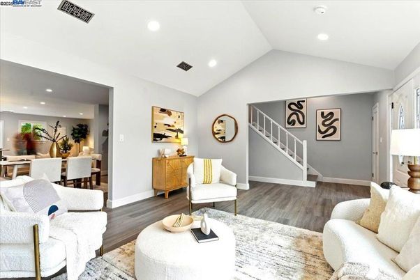 Dining room, Interior, Living room, Recessed Lighting, Wood Texture Flooring