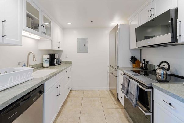 Interior, Kitchen, Recessed Lighting