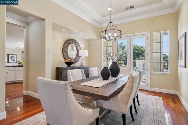 Dining room, Interior, Pendant Lights, Recessed Lighting, Wood Texture Flooring