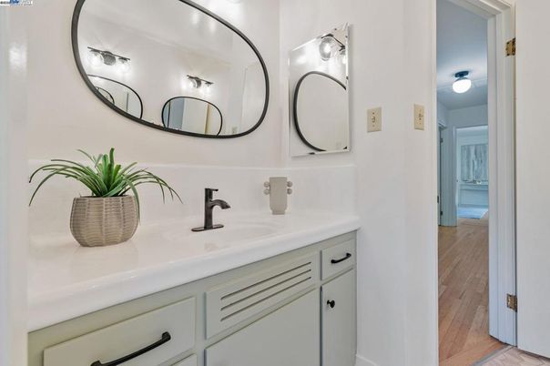 Bathroom, Dual Sink Vanities, Interior, Wood Texture Flooring