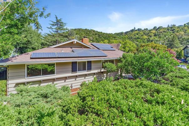 Exterior, Solar Panels