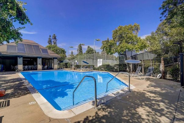 Exterior, Pool, Solar Panels