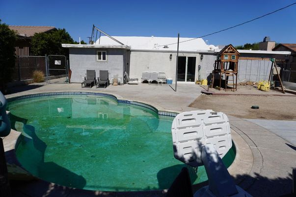 Exterior, Playground, Pool