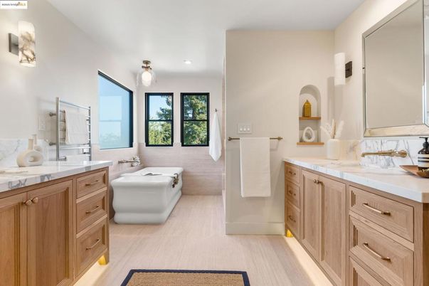 Bathroom, Dual Sink Vanities, Interior, Recessed Lighting, Wood Texture Flooring
