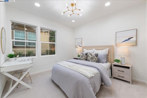 Bedroom, Interior, Pendant Lights, Recessed Lighting