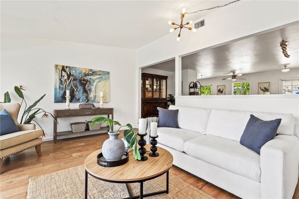 Interior, Living room, Pendant Lights, Wood Texture Flooring