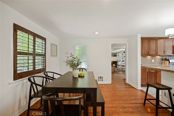 Dining room, Interior, Kitchen, Recessed Lighting, Wood Texture Flooring